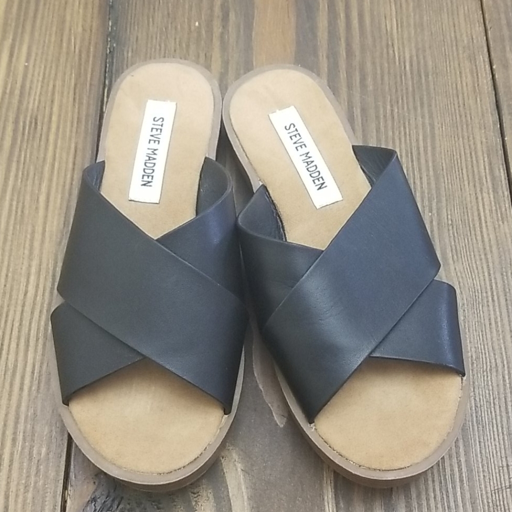 Steve Madden Olina Black Leather Sandals 7